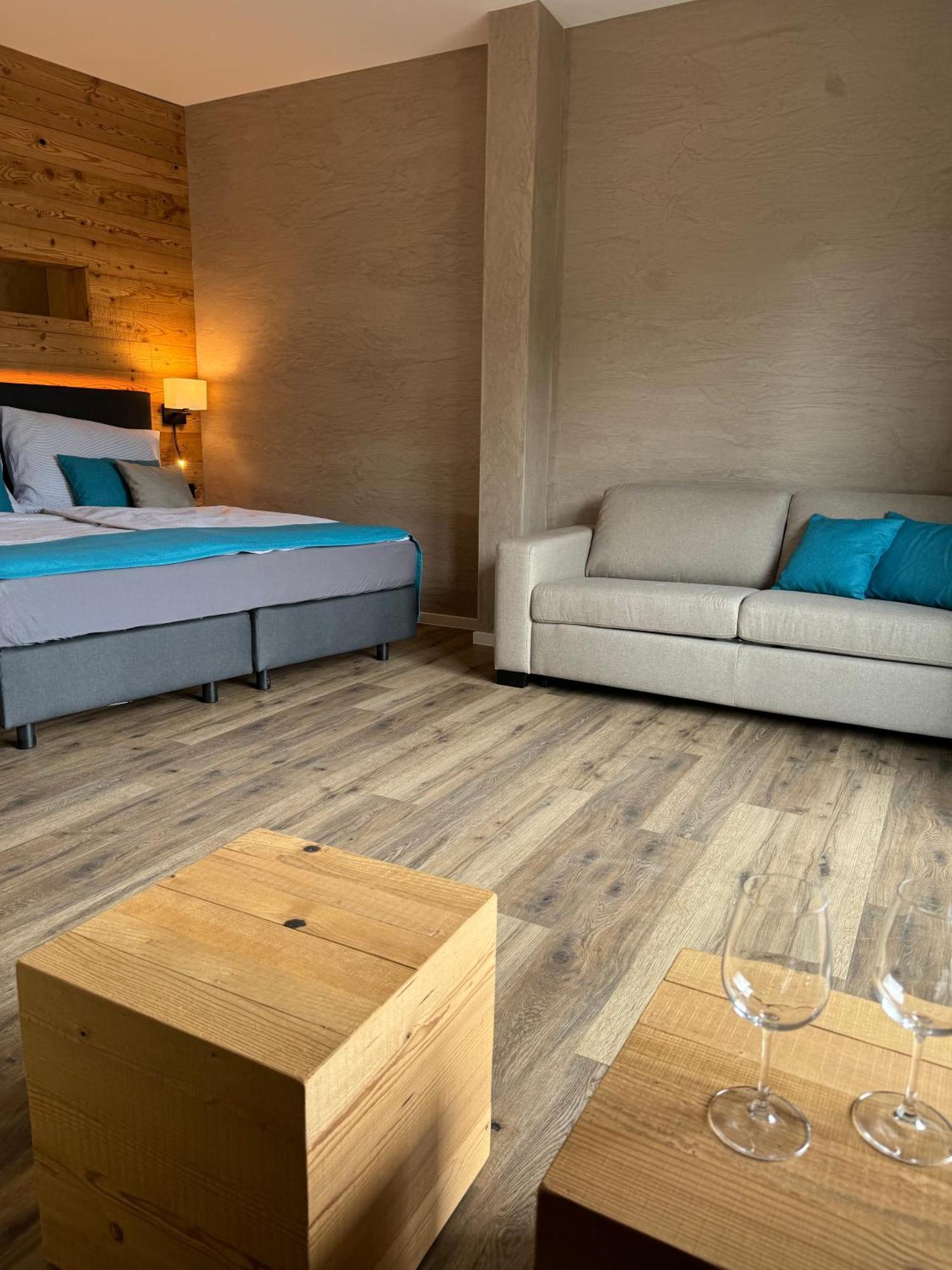 Veenland Hotel Haren Eksteriør billede