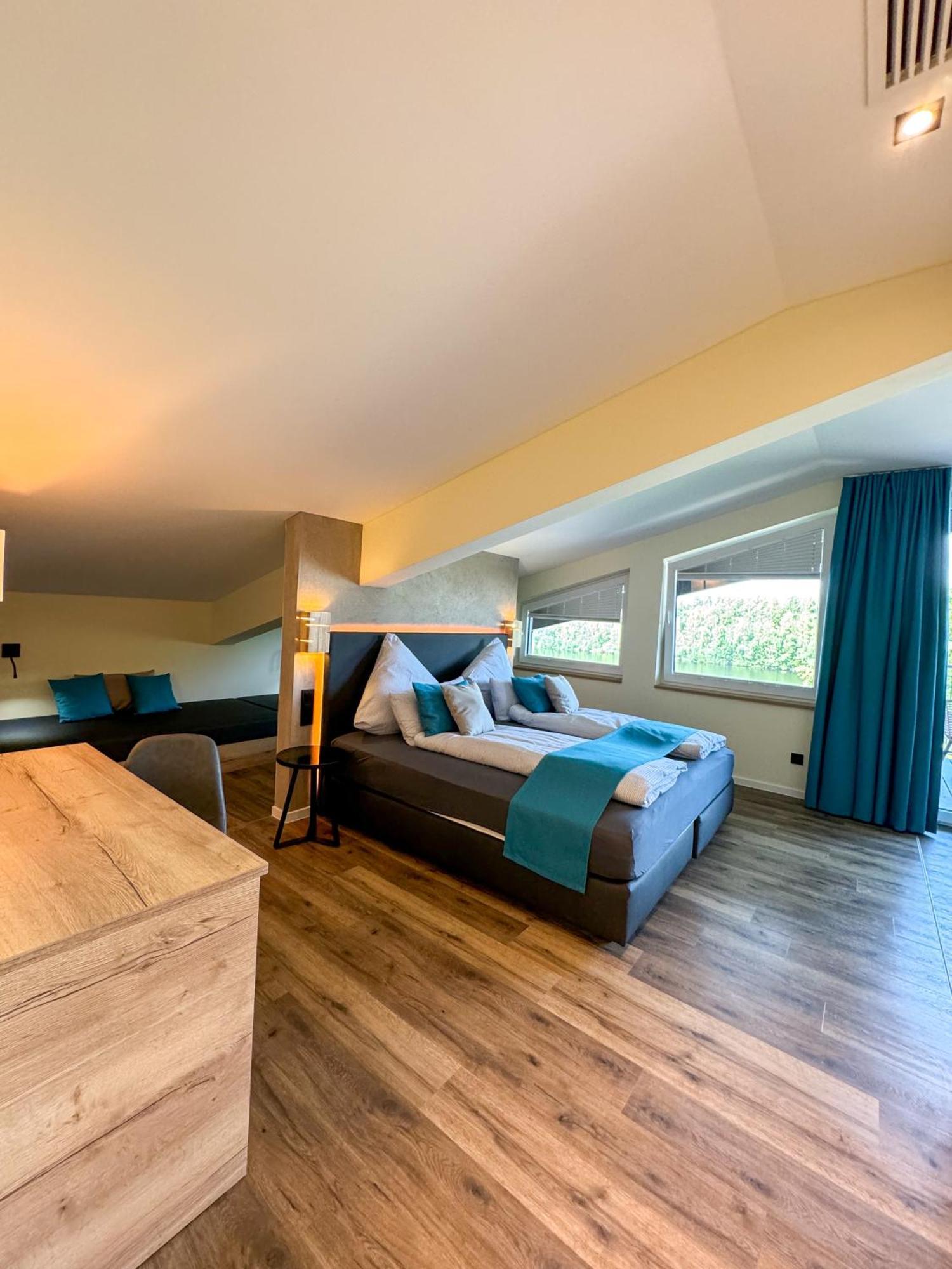 Veenland Hotel Haren Eksteriør billede